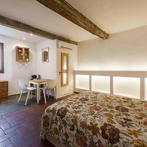 Standaard Studio met een King Size Bed